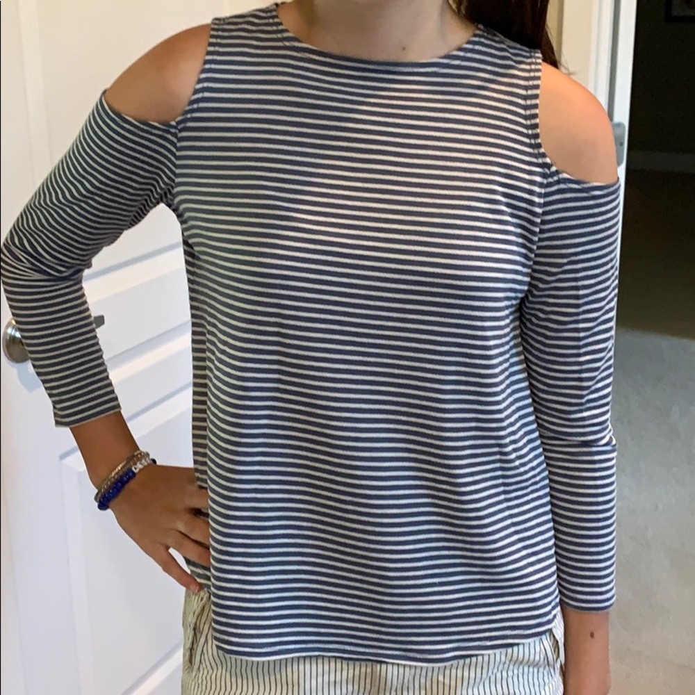 h.i.p long sleeve shoulder less.